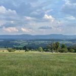 Aussicht von der Diegelsberger Platte bei Uhingen über das Filstal und den Albtrauf